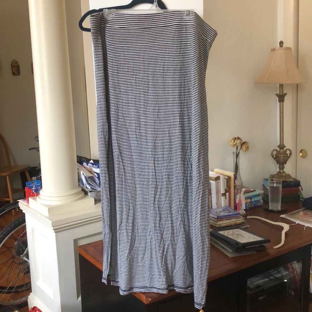 Old Navy Stripped Maxi Skirt